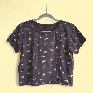 Electric Pink  Grey Short Sleeve Space/Alien Graphic Crop Tee